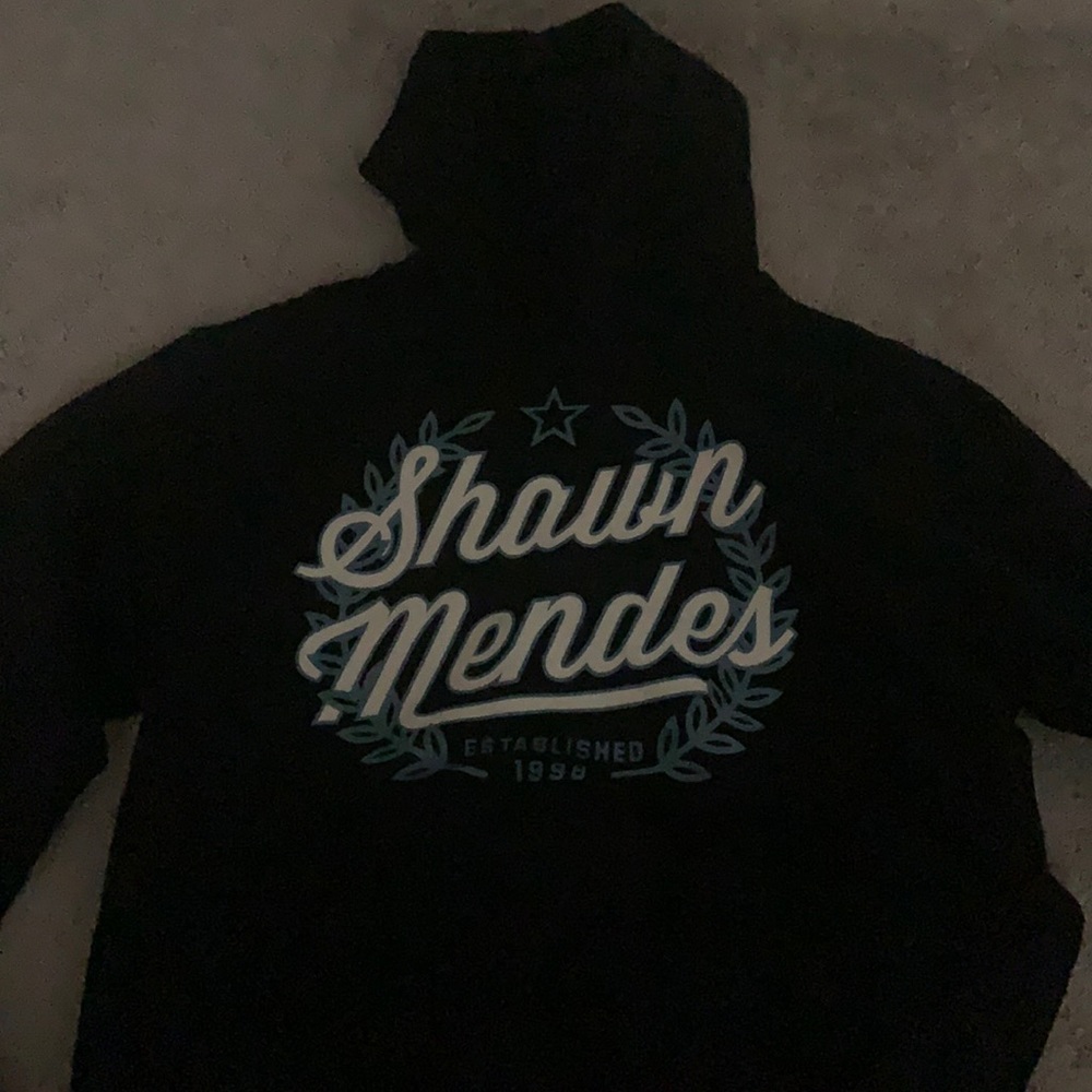 SHAWN MENDES HOODIE